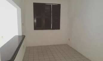 Imagem 2: Casa para venda possui 70 metros quadrados com 2 quartos em Alto do Coqueirinho - Salvador