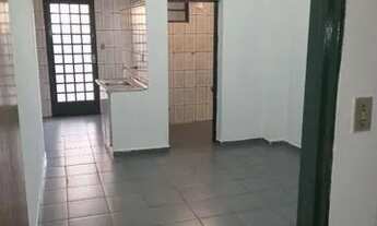 Imagem 2: Aluguel casa de fundo, de um quarto