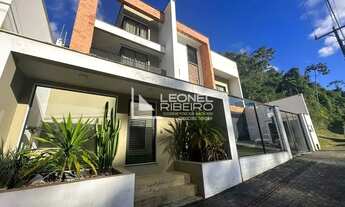 Imagem 4: Casa com 3 dormitórios à venda no bairro dos Estados em Timbó/SC