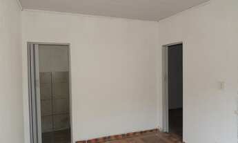 Imagem 5: Casa para aluguel possui 25 metros quadrados com 1 quarto em Jardim Coimbra - São Paulo