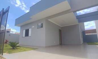 Imagem: Casa nova com 3 quartos sendo 1 suíte no