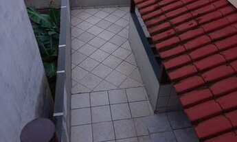 Imagem 4: Casa com 2 quartos + 2 kitnets anexa