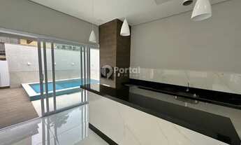 Imagem 4: Casa de condomínio térrea para venda possui 232 metros quadrados com 3 quartos