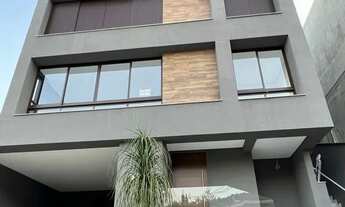 Imagem 2: CASA RESIDENCIAL em SANTANA DE PARNAÍBA - SP, TAMBORÉ