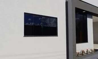 Imagem 2: Casa para venda tem 112 metros quadrados com 3 quartos em Estância Itanhangá - Caldas Nova