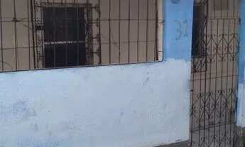 Imagem: Casa de três quartos toda na cerâmica