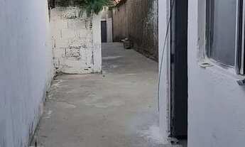 Imagem 4: Alugo Lofts/Kitnets de 4 comodos água e Luz incluso em BH