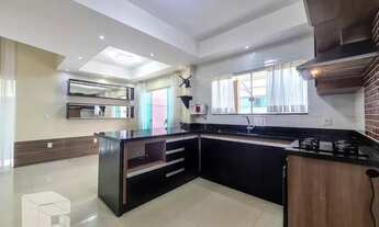 Imagem 5: Casa 03 qts com piscina, em rua bem tranquila - Vale dos Cristais