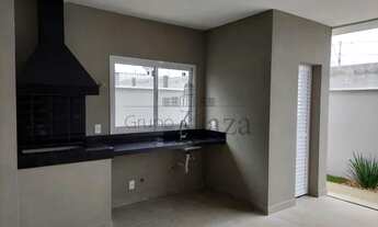 Imagem 6: Casa / Condomínio - Bairro Floresta - Locação e Venda - Residencial