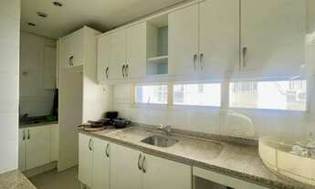 Imagem 7: Triplex para Venda em Florianópolis, Centro, 4 dormitórios, 4 suítes, 5 banheiros, 2 vagas