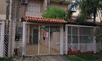 Imagem 2: Sobrado, possui 03 dormitórios - Mato Grande / Canoas