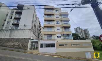 Imagem: Apartamento de 2 quartos com amplo terraço