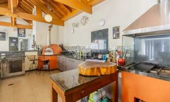 Imagem 4: Sobrado à venda e locação no bairro Bosque da Saúde de 540m³, 3 suítes e 6 vagas