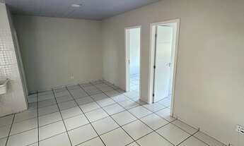 Imagem 2: Apto semi novo, 2 quartos grandes, sala 2 ambientes, coz. americana, garagem privativa, di