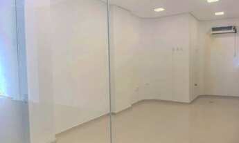 Imagem: Loja térrea reformada no centro de Blumenau