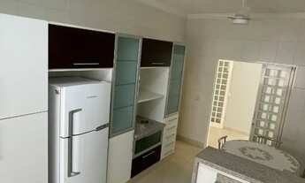 Imagem 5: ? Oportunidade única para quem busca espaço, conforto e localização privilegiada!