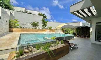 Imagem: Casa com 3 suítes à venda, 323 m² por