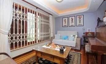 Imagem 3: Casa de 275m² - 3 dormitórios e 3 vagas no bairro Coronel Aparício Borges