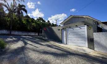Imagem: Casa em Palhoça próximo a Pedra Branca