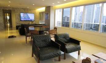 Imagem 7: Apartamento para venda possui 208 metros quadrados com 3 quartos em Setor Bueno - Goiânia