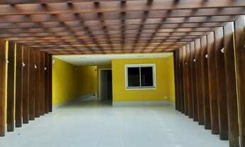 Imagem: Sobrado com 4 quartos, todo projetado, espaço