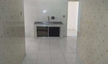 Imagem 6: REALENGO : ALUGO BOA CASA SÓ A PARTE DEBAIXO , COM 2 QUARTOS E GARAGEM