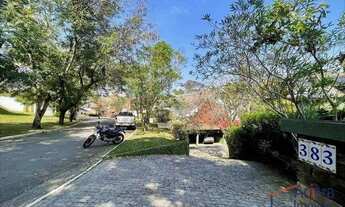 Imagem 2: Linda casa rústica integrada e avarandada com detalhes em tijolos aparentes, total privaci