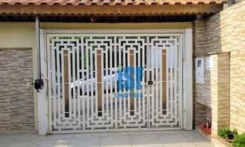 Imagem 2: Casa com 3 dormitórios (2 suítes), 3 vagas de garagem, móveis planejados, à venda, 330 m²