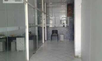 Imagem 2: Galpão com estrutura para sede de construtora