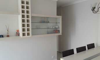 Imagem 5: LINDO APARTAMENTO, TOTALMENTE REFORMADO E REPLETO DE ARMÁRIOS. ÚNICO NO BAIRRO NA MELHOR R