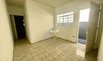 Imagem 7: Casa para alugar por R$ 1.100,00/mês - Vila Tibiriçá - Santo André/SP