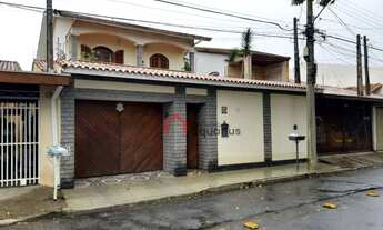 Imagem: Excelente sobrado com 5 dormitórios à