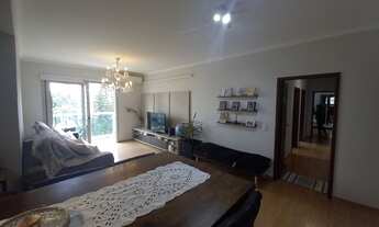 Imagem 3: Apartamento amplo na área central, cozinha e banheiros mobiliado, apto todo reformado.. R