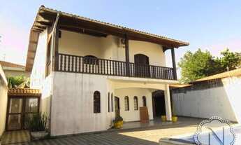 Imagem: Sobrado com 4 dormitórios no Centro - Itanhaém/SP