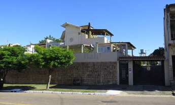 Imagem 2: Casa com 3 dormitórios à venda, 250 m² por R$ 530.000,00 - Centro - Esteio/RS