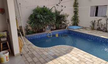 Imagem 6: Ótimo sobrado a venda na cidade de Pinhalzinho/SP, com área de 300 m², sendo 400 m² de áre