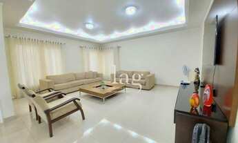 Imagem: Excelente sobrado com lago de p com 8 dormitórios