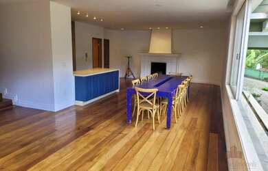 Imagem 2: Apartamento com 4 suítes à venda, 253 m² por R$ 1.800.000 - Castelanea - Petrópolis/RJ