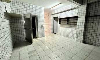 Imagem 3: Prédio comercial na Zona Norte