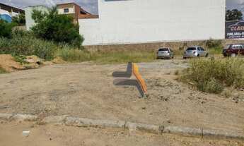 Imagem: Terreno à venda, 783 m² por R$ 800.000,00