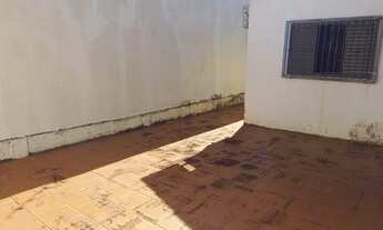 Imagem 6: Casa para Venda em Ribeirão Preto, SUMAREZINHO, 2 dormitórios, 1 banheiro, 3 vagas