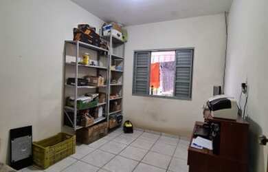 Imagem 11: Casa para venda com 200 metros quadrados com 3 quartos em Residencial Center Ville - Goiân