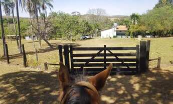 Imagem 3: Chácara para Venda em Santo Antônio do Descoberto, Centro, 4 dormitórios, 3 banheiros