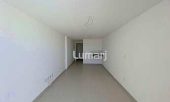 Imagem 5: Flat à venda em Itacoatiara por R$ 270.000 - Itacoatiara - Niterói/RJ