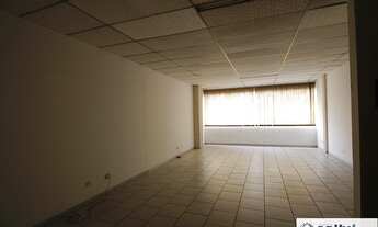 Imagem 2: Sala comercial para alugar - R$ 1.100,00/mês + taxas - Bairro Hauer - Curitiba/PR