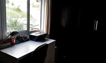 Imagem 4: Casa de condomínio sobrado para venda tem 250 metros quadrados com 3 quartos