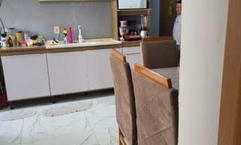 Imagem 3: Apartamento para venda tem 47 metros quadrados com 2 quartos em Olaria - Canoas - RS