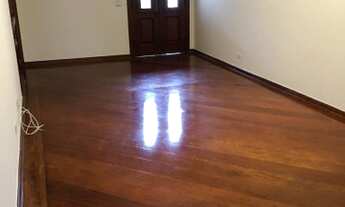 Imagem 4: Casa de condomínio térrea para aluguel possui 400 metros quadrados com 4 quartos