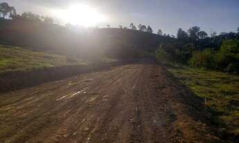 Imagem 3: Lote/Terreno para venda tem 600 metros quadrados em Centro - Igaratá - SP