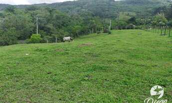 Imagem: Terreno à venda com 7000 m² por R$ 660.000